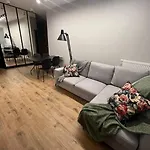 Vip Bielany Przy Metrze Apartmán